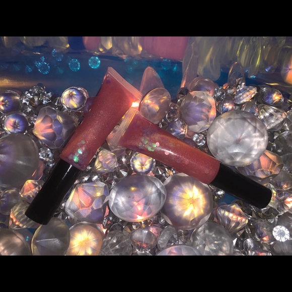 Lip gloss - Picture 5 of 7